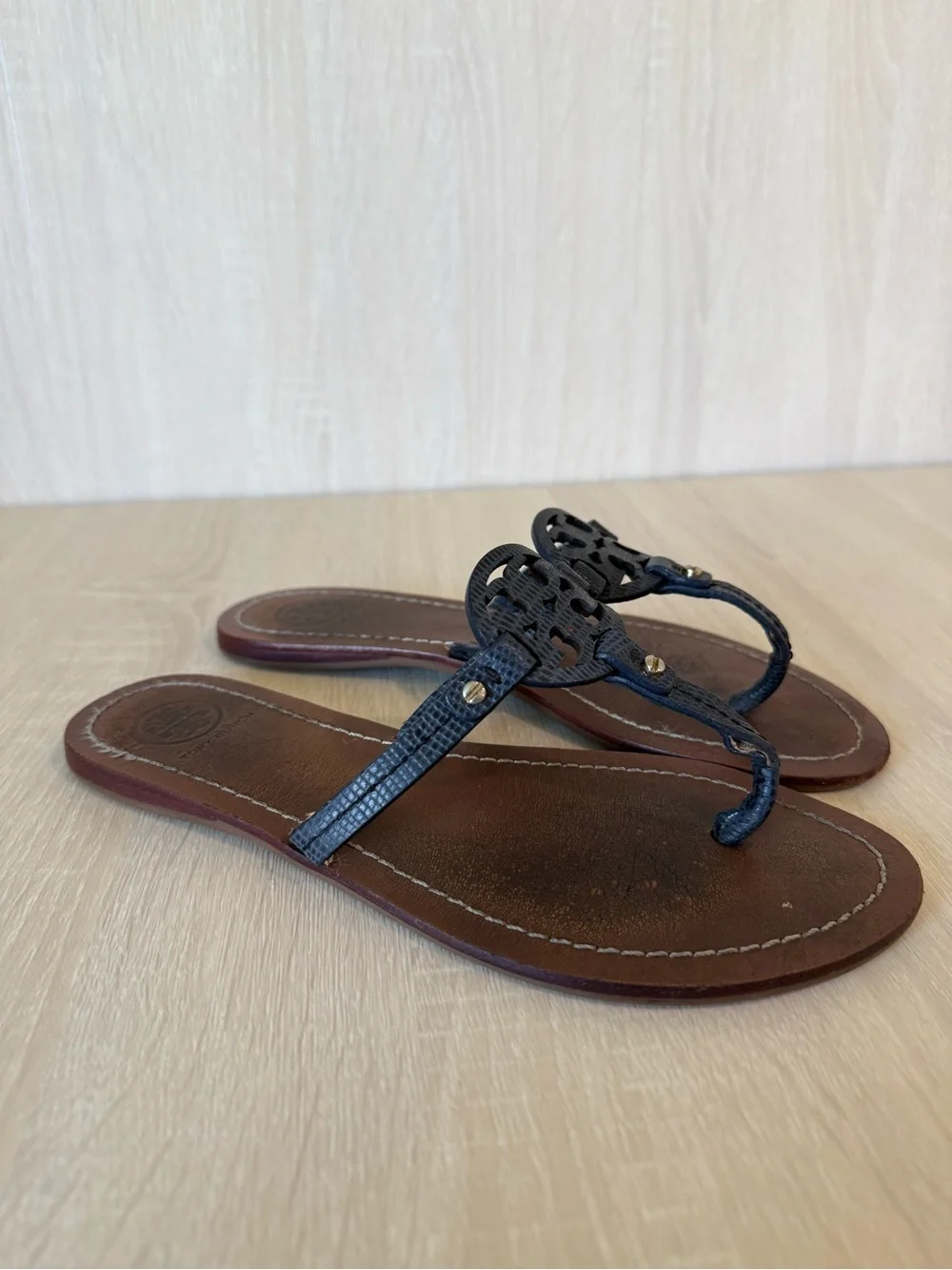 Tory Burch authentic tory